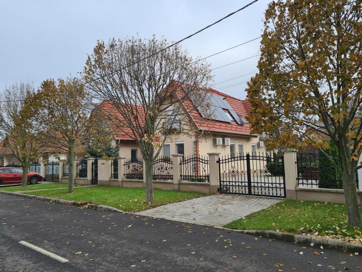 Villa Bellanova Hajduszoboszlo Exterior photo